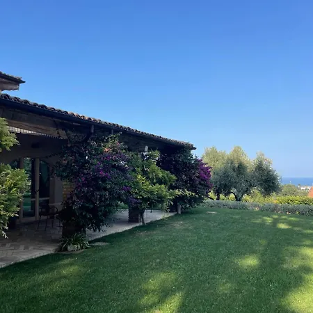 La Bouganvillea 滨海弗兰卡维拉