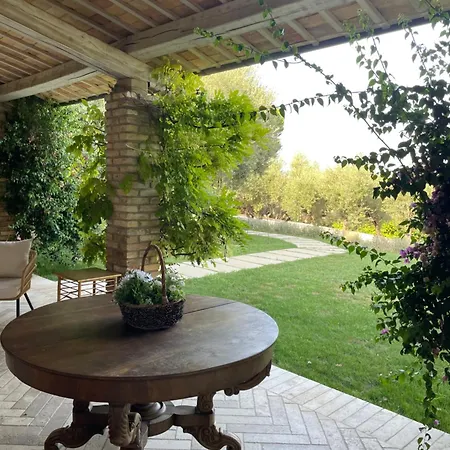 度假居 La Bouganvillea *