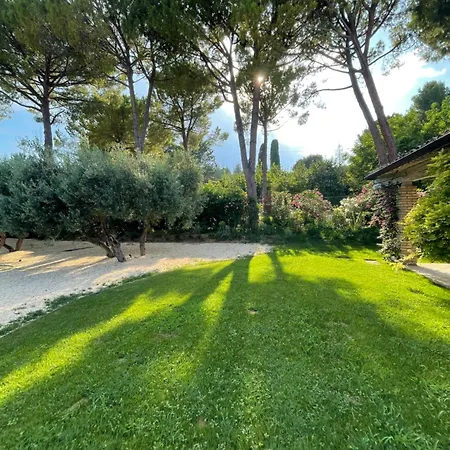 La Bouganvillea * 滨海弗兰卡维拉