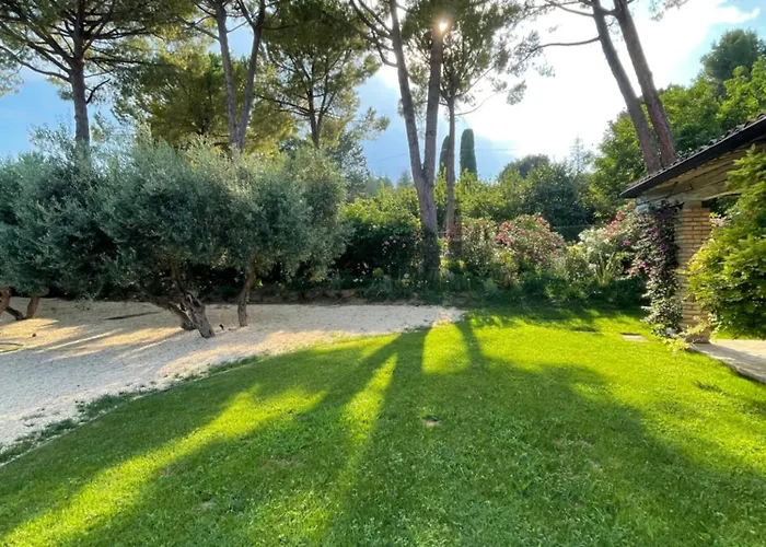 La Bouganvillea * Francavilla Al Mare